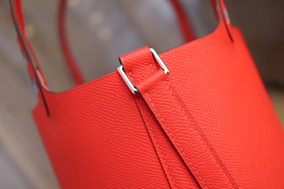 에르메스 피코탄18 레더 트레사쥬 로즈 앱송